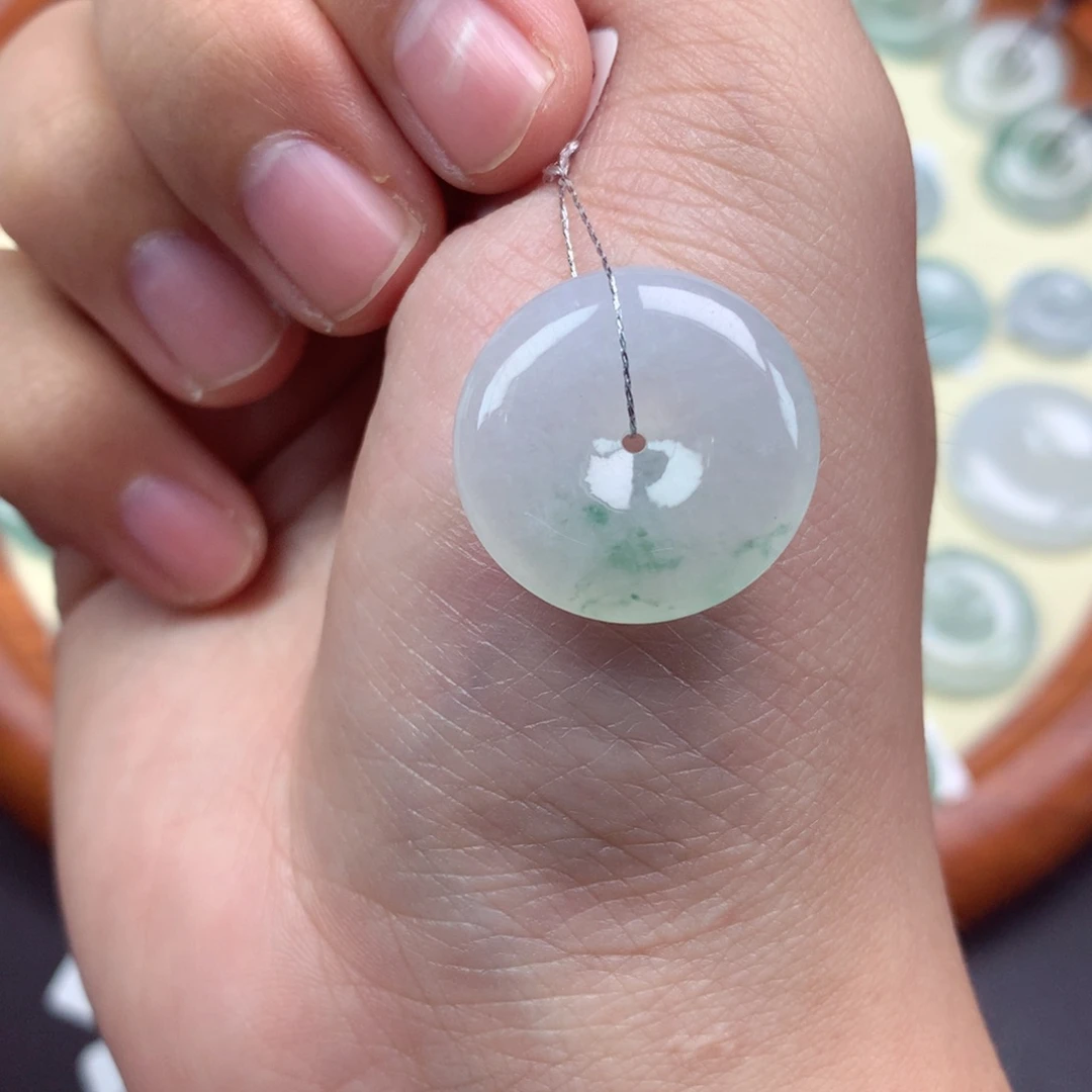 翡翠未镶嵌颈饰吊坠22.4/5.5mm