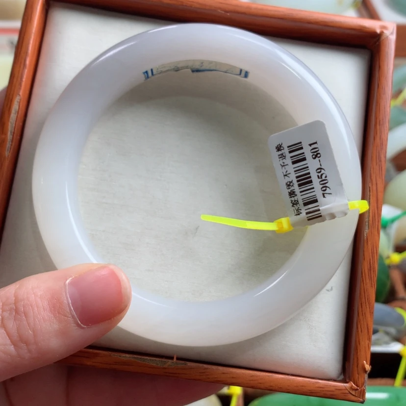 【闪购商品】和田玉手镯未镶嵌