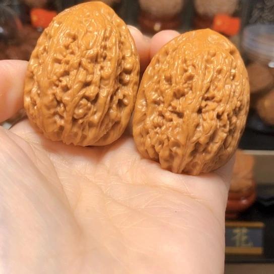 大**蟹原生态：精品滚石