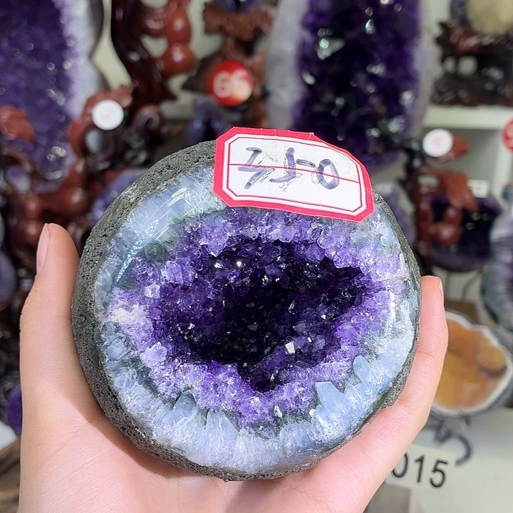 紫晶大型摆件（非配饰）未镶嵌