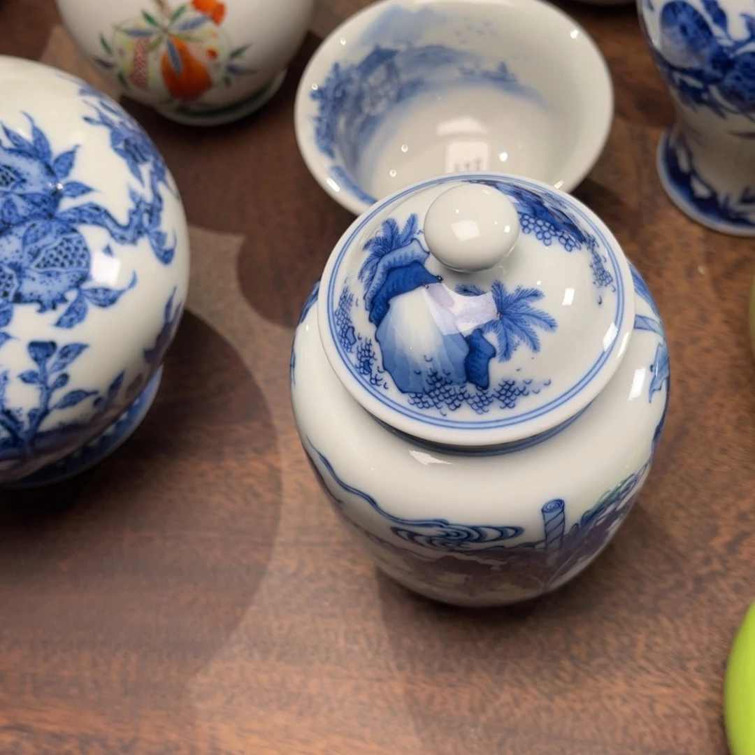 云**轻精品陶瓷传世收藏