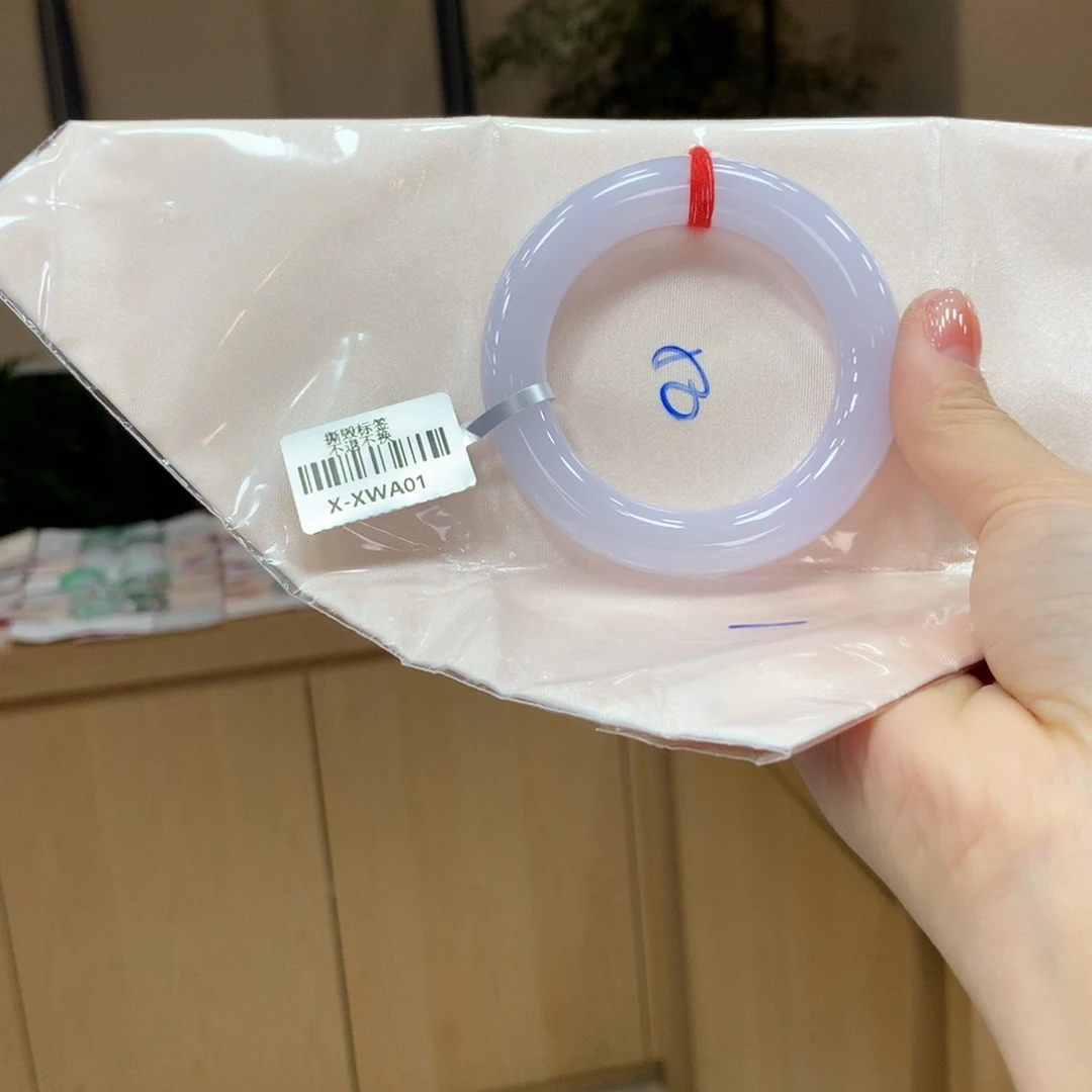 未镶嵌手镯翡翠不退不换