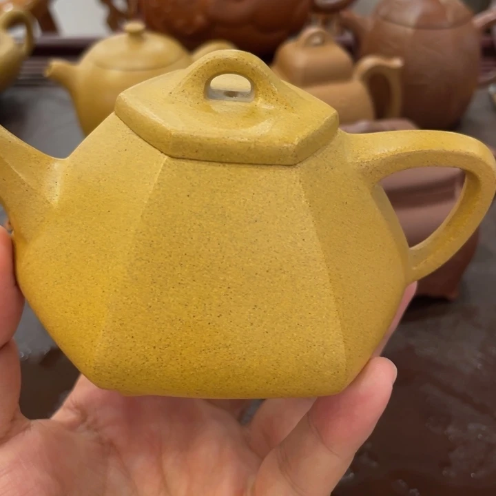 M***…茶壶紫砂六方石瓢黄金段