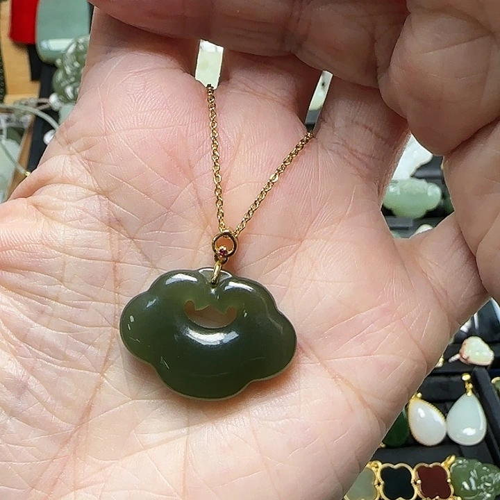 颈饰银S925镶嵌和田玉