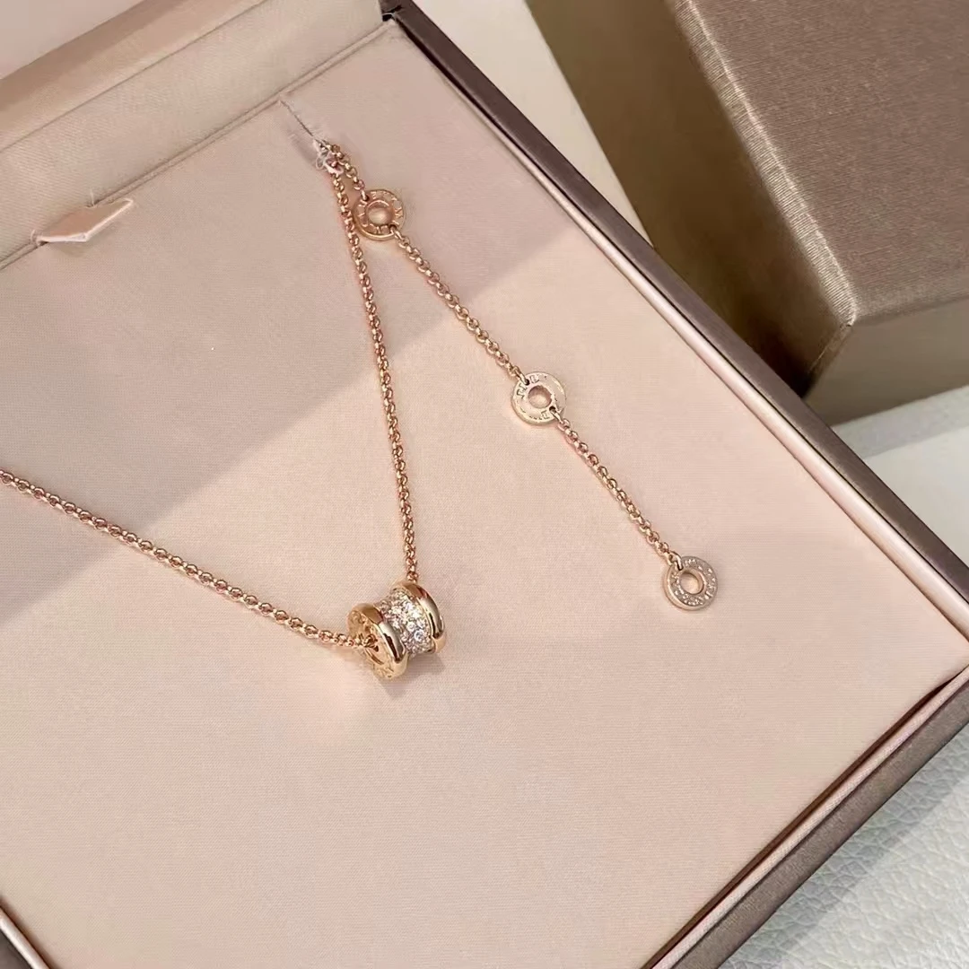 （雅雅精选）18K金小蛮腰满钻项链UHFO