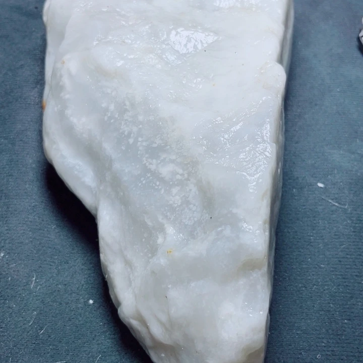 4***9和田玉未镶嵌珠宝奇石