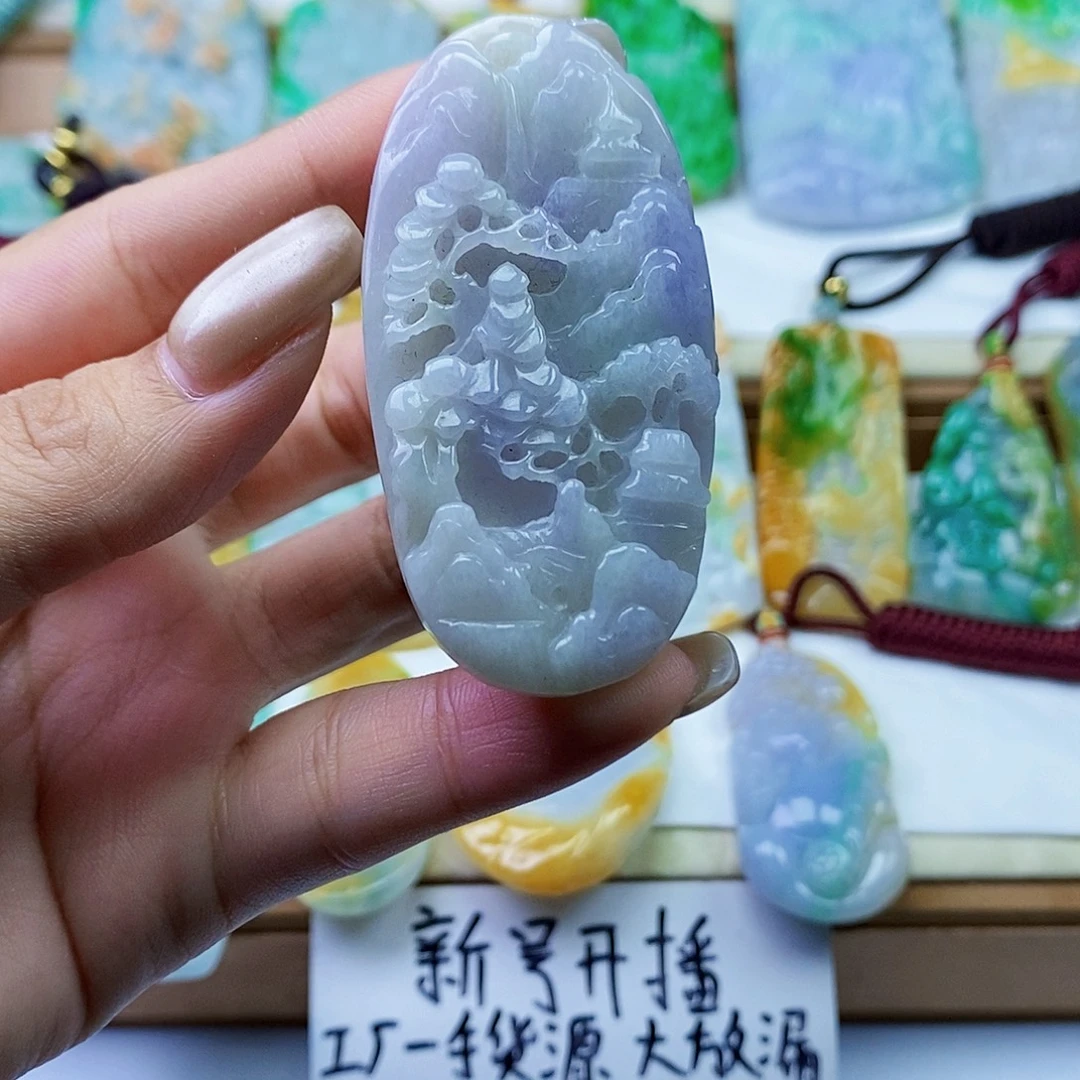 颈饰未镶嵌翡翠翡翠