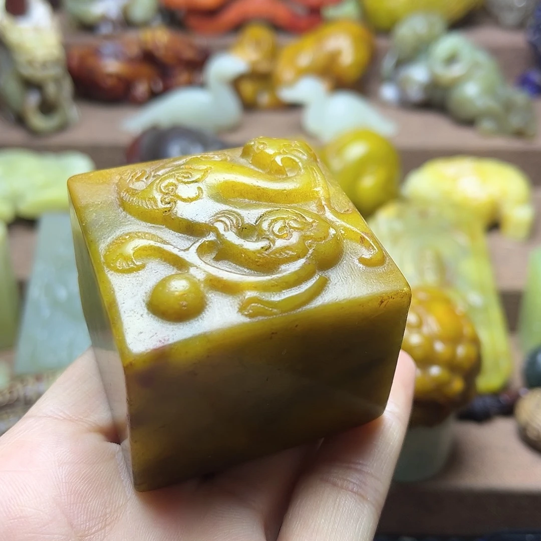 白玉菩提吊坠100。。