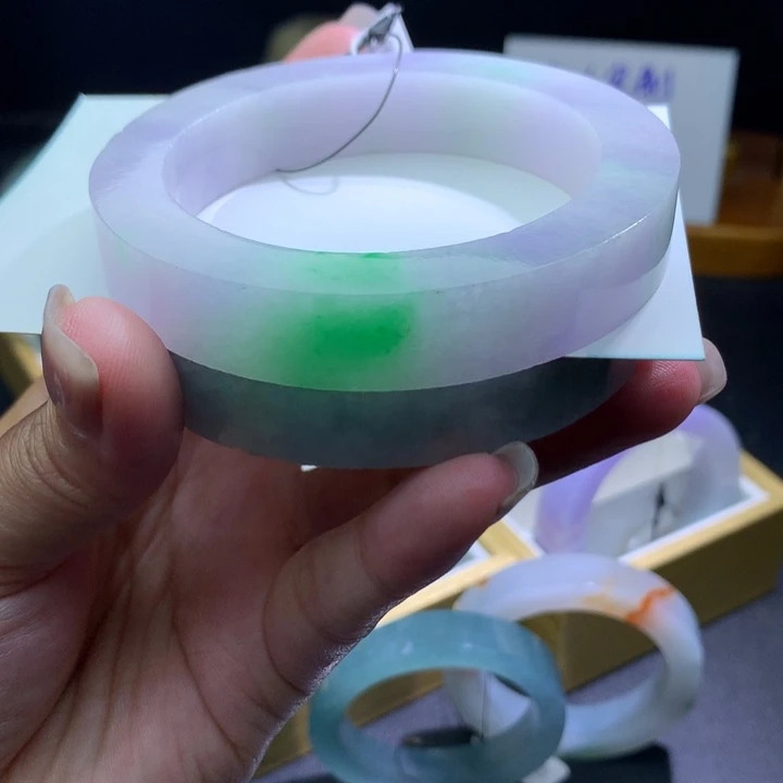 定制翡翠翡翠手镯未镶嵌