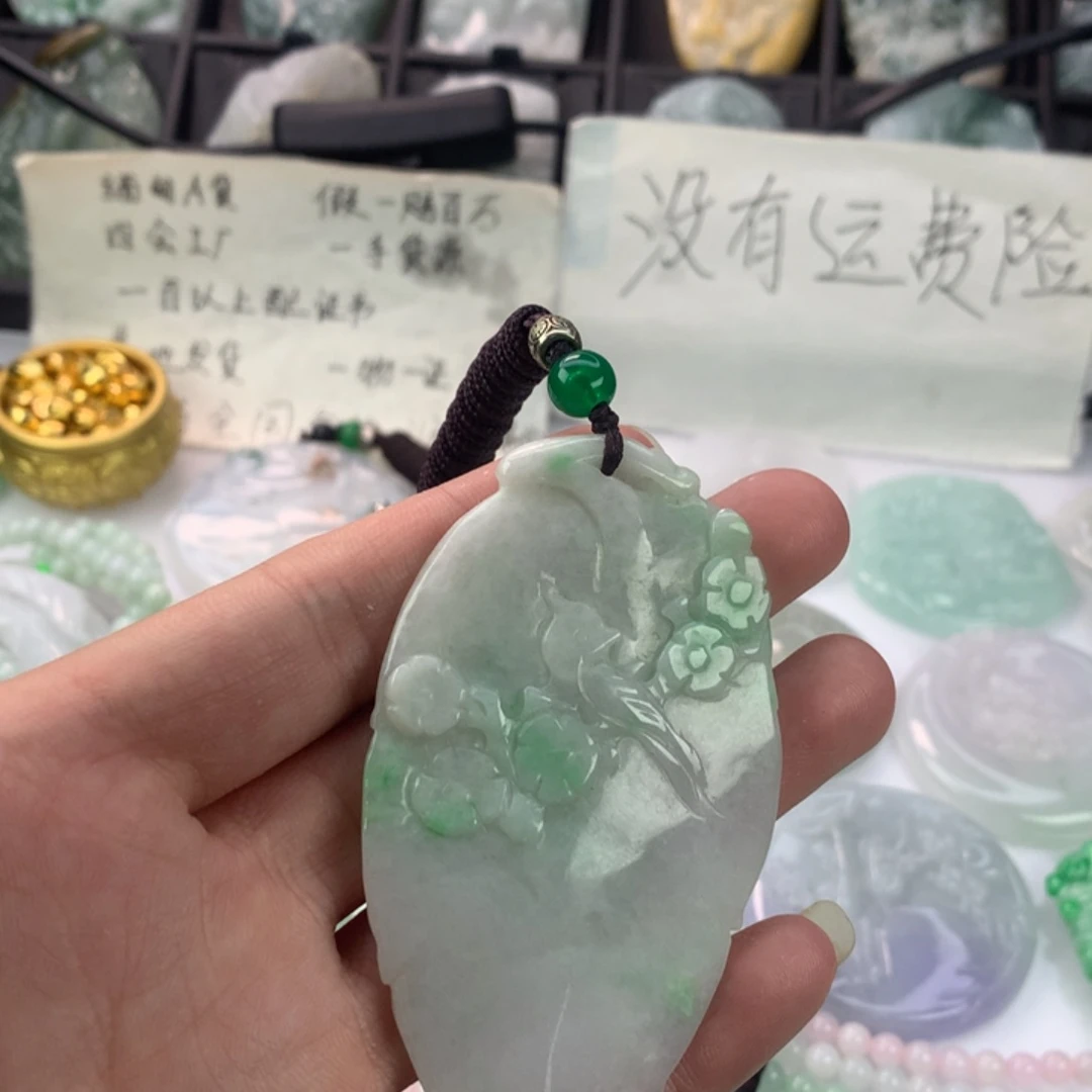 翡翠颈饰未镶嵌－