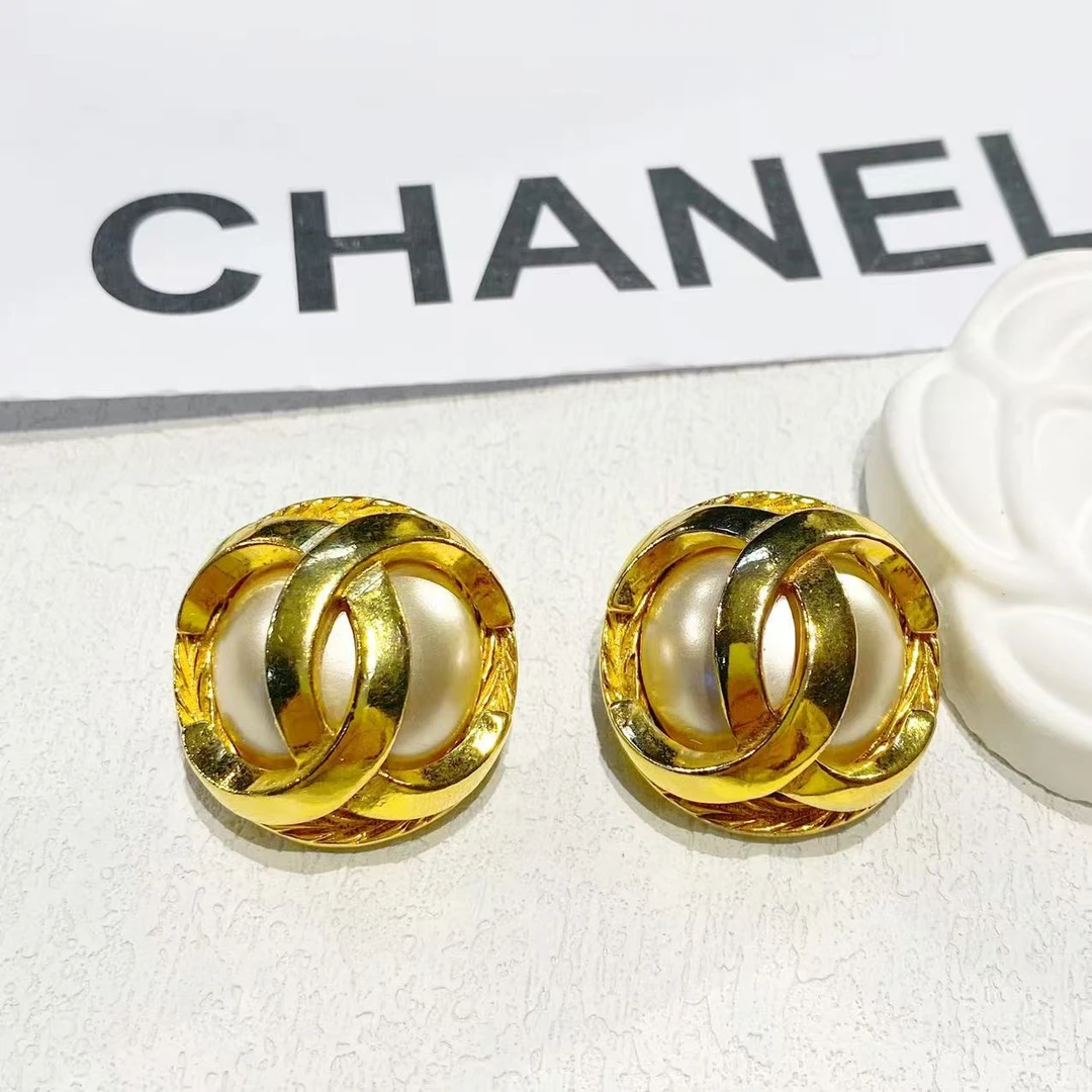 95新 Chanel/香奈儿 中古双C珍珠鸟笼耳夹/M212012