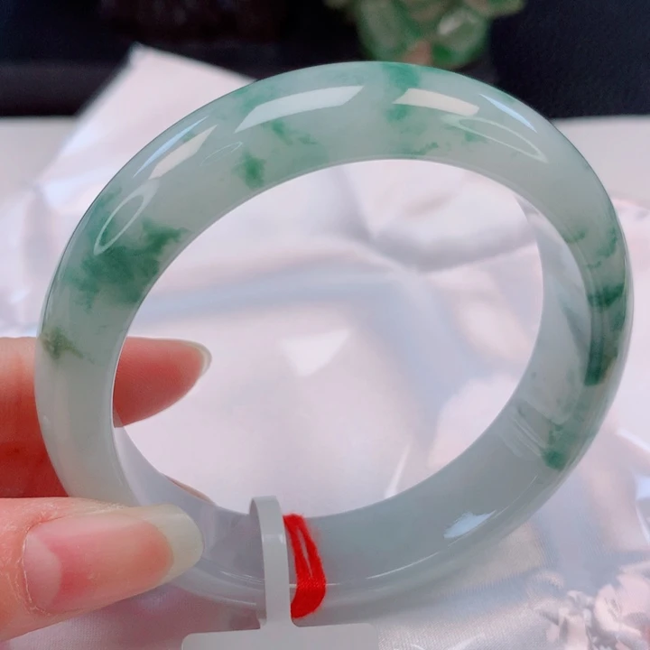 未镶嵌手镯翡翠58圈