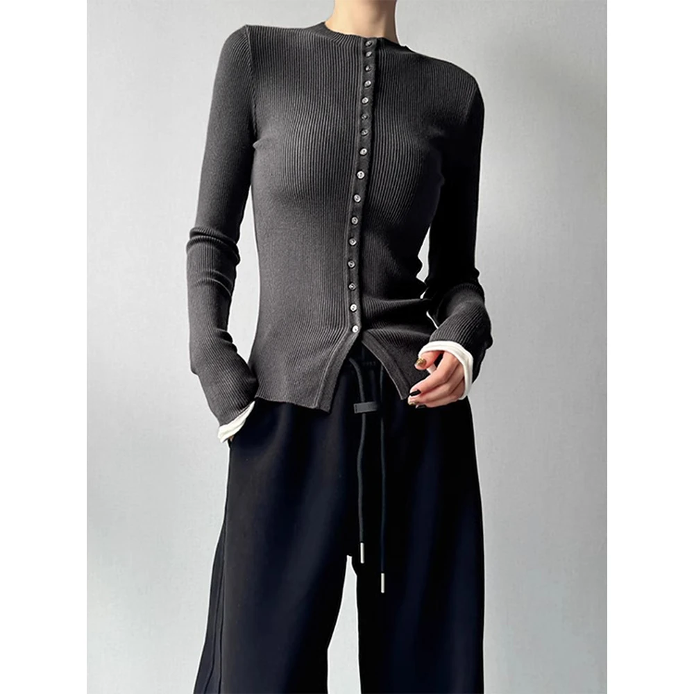 高级感半高领针织开衫女春修身短款毛衣系扣纯色长袖显瘦内搭上衣