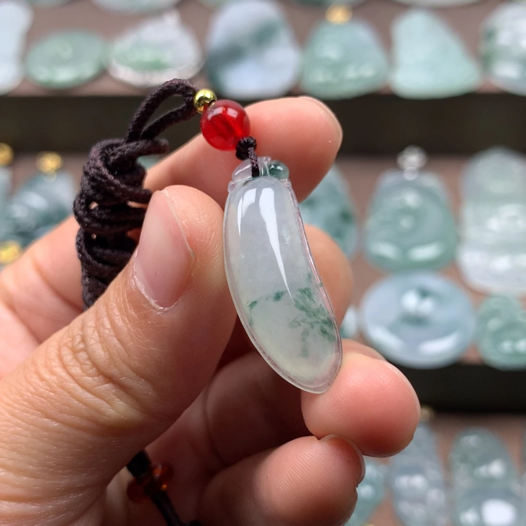 颈饰未镶嵌翡翠天然翡翠