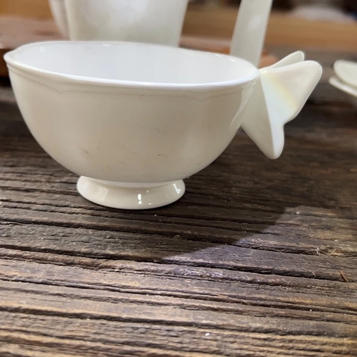 国营尾货骨瓷蝴蝶杯一个
