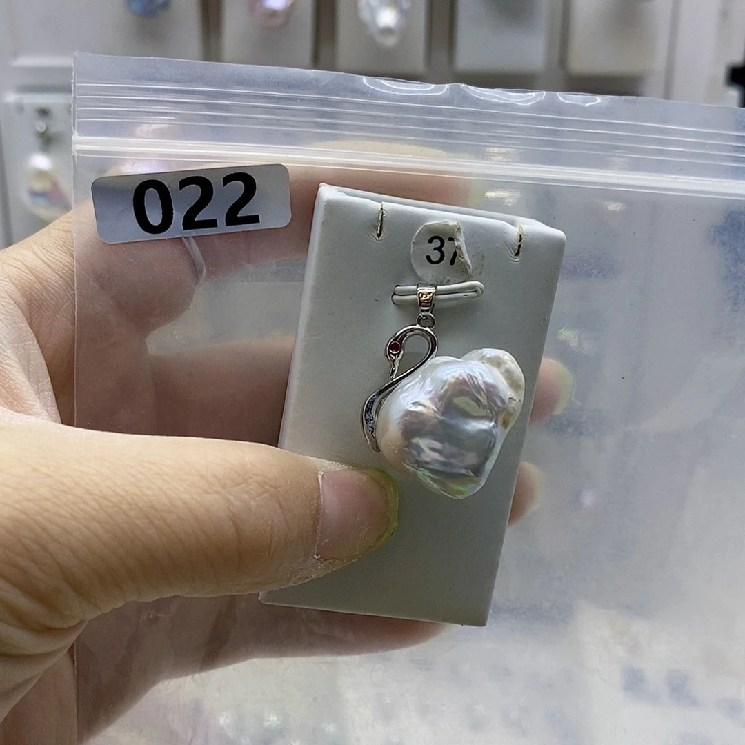 颈饰合金淡水珍珠