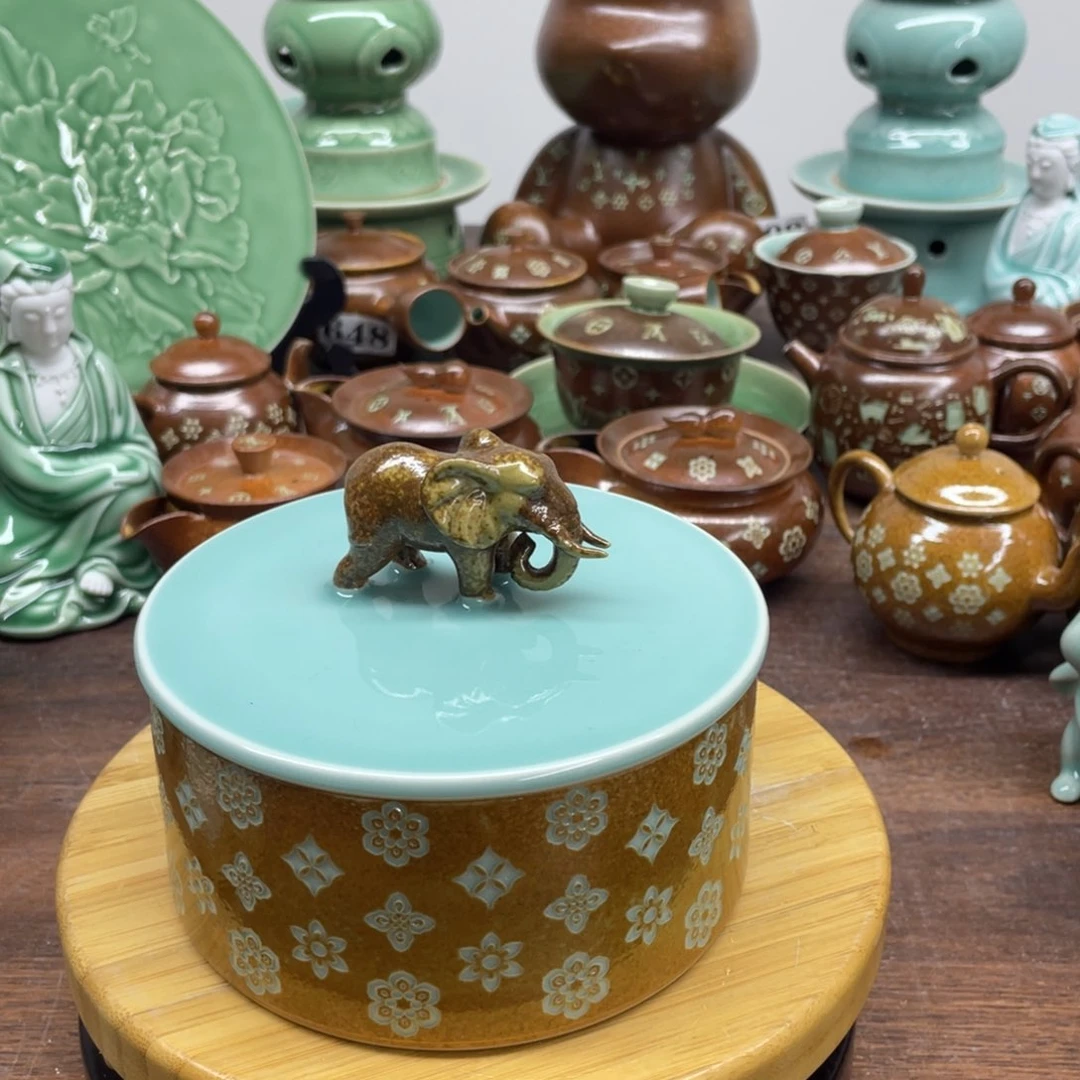 微瑕特价青瓷青瓷