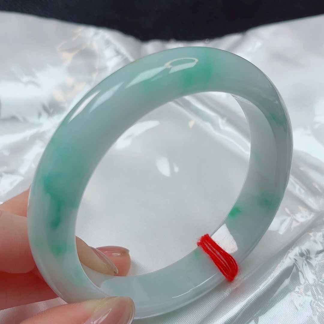 翡翠未镶嵌手镯55