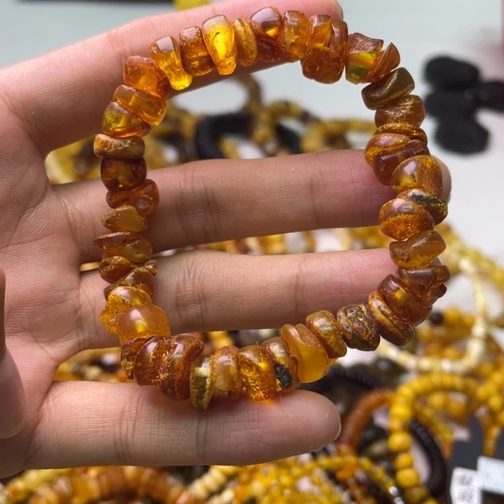 树脂六臻珠宝天然手串