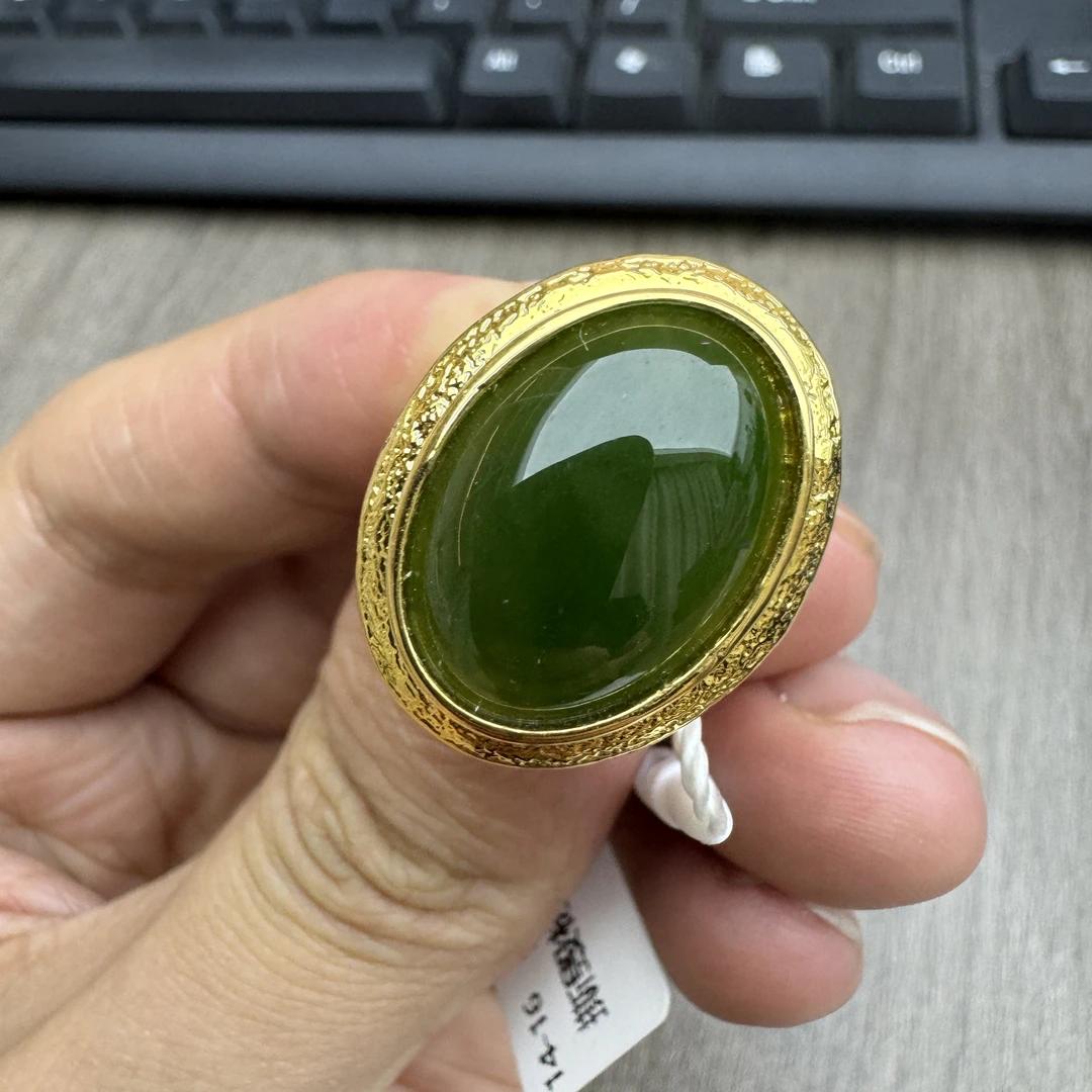 18k菠菜绿蛋面戒指经典款LC61
