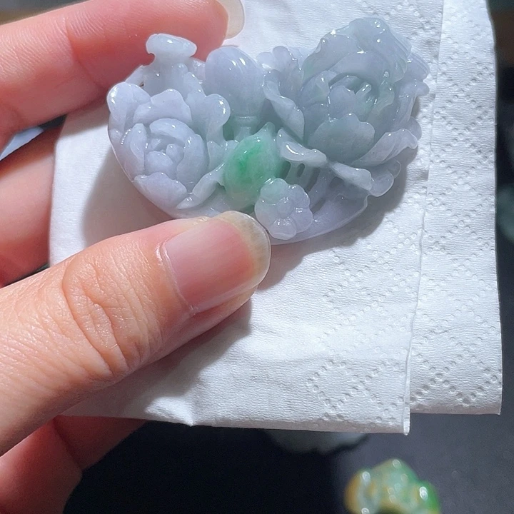 颈饰未镶嵌翡翠天