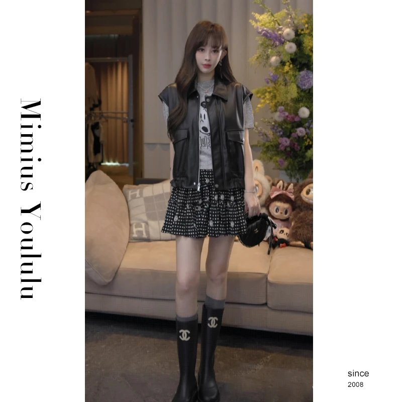 【mimius】喵喵 复古摩登百搭通勤翻领皮衣马甲外套 G07120