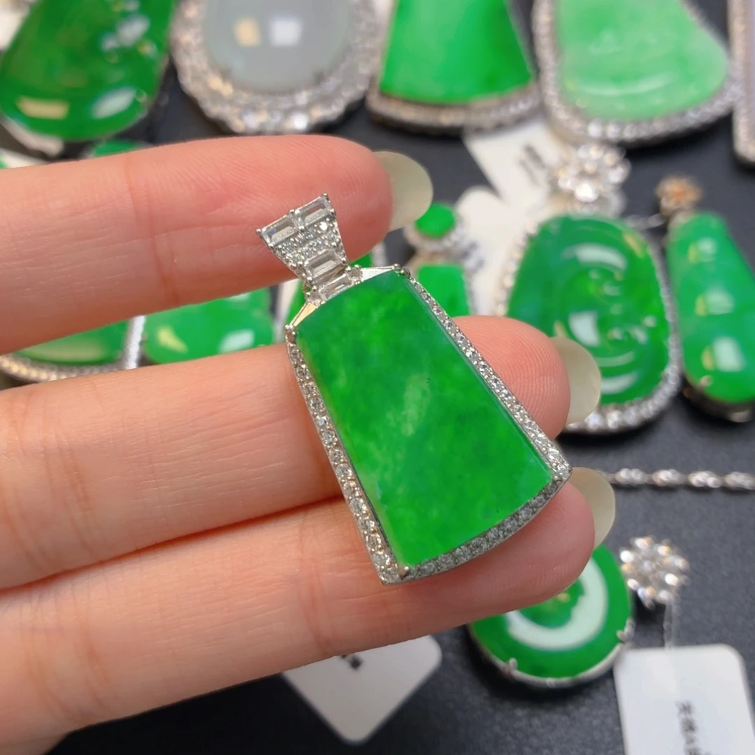 翡翠银S925镶嵌颈饰