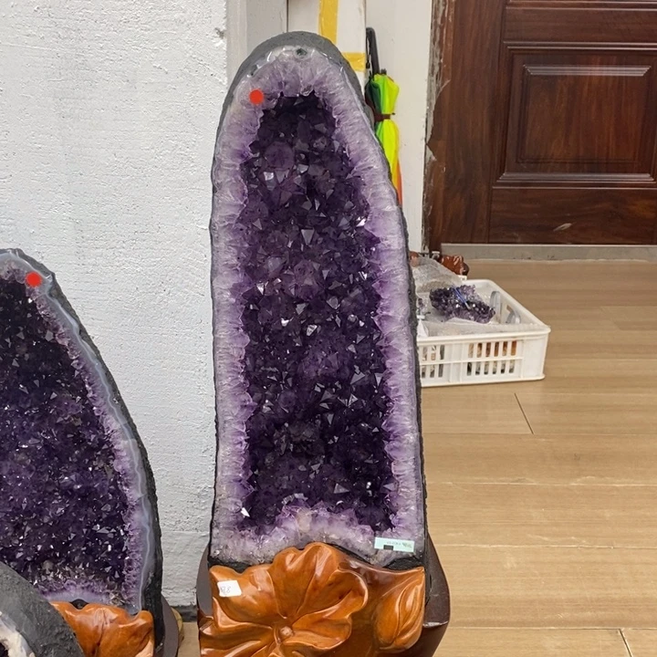 伊***静大型摆件（非配饰）紫晶未镶嵌