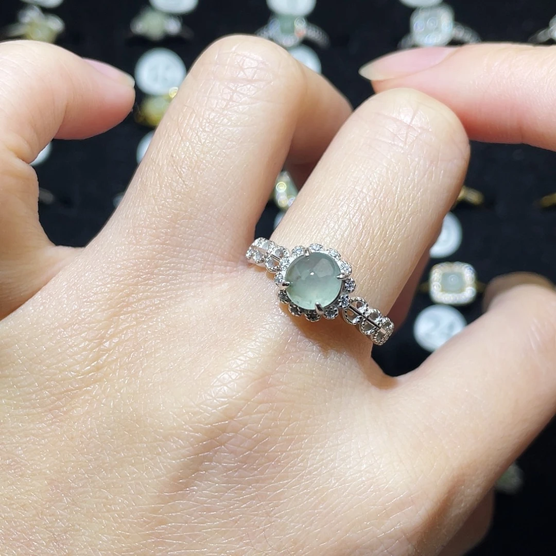 翡翠未镶嵌戒指戒指