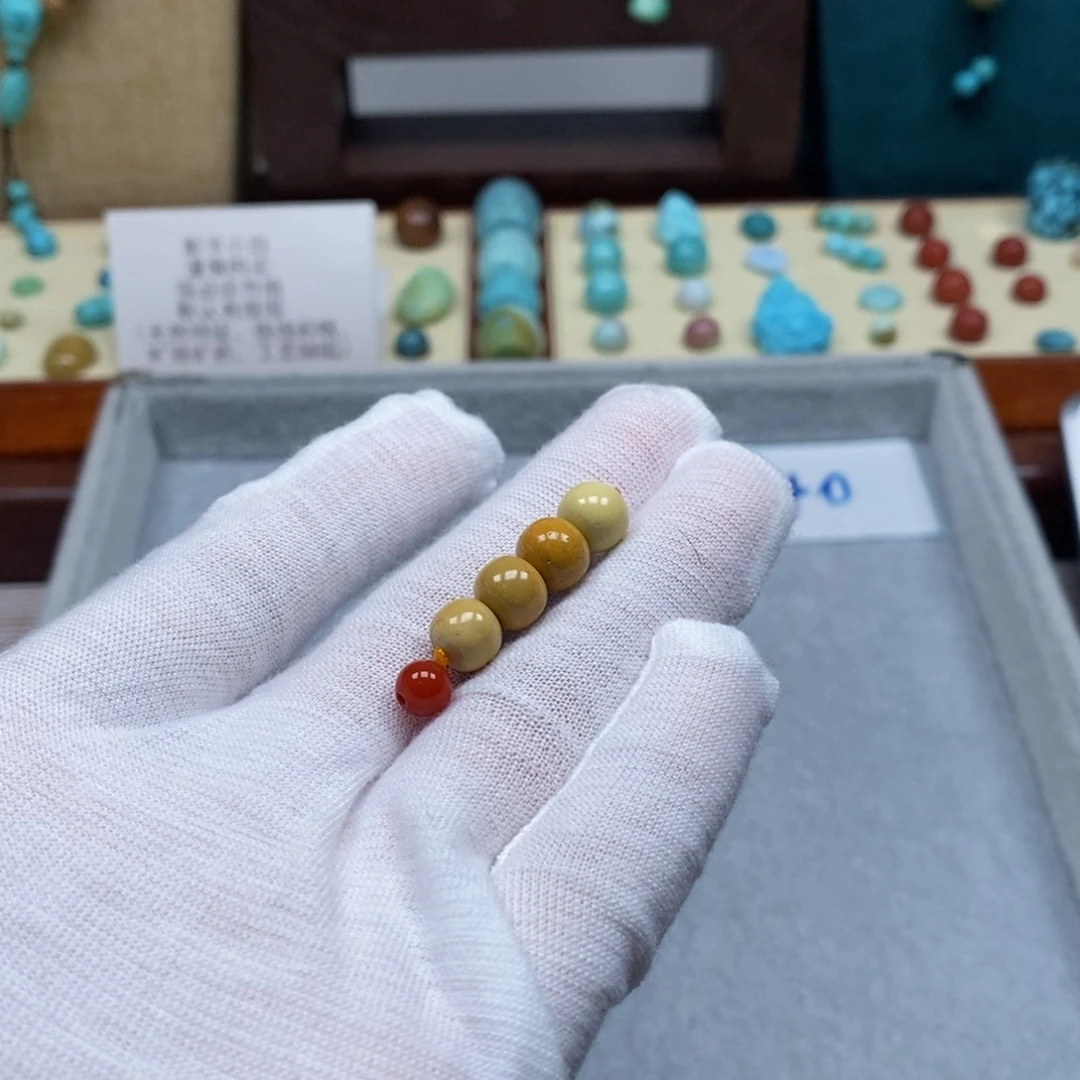 未镶嵌配饰南红玛瑙