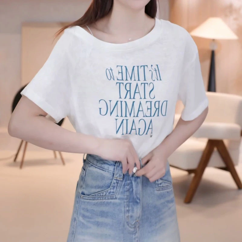 夏季薄款字母露肩短袖T恤女2025新款韩系慵懒风遮肉显瘦半袖上衣