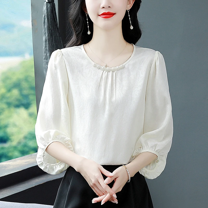 缎面高档法式圆领小衫女装2025夏季新款设计感套头七分袖打底上衣