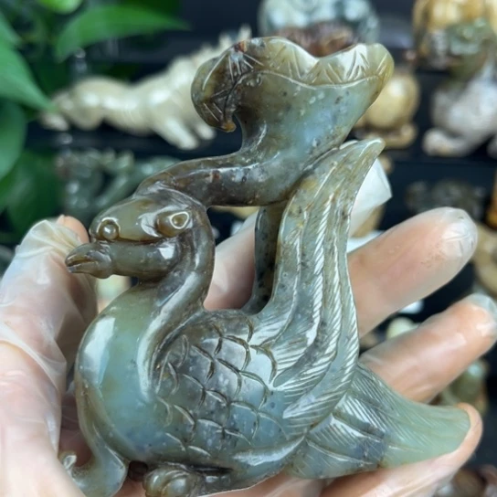 和田玉挂件未镶嵌山**家