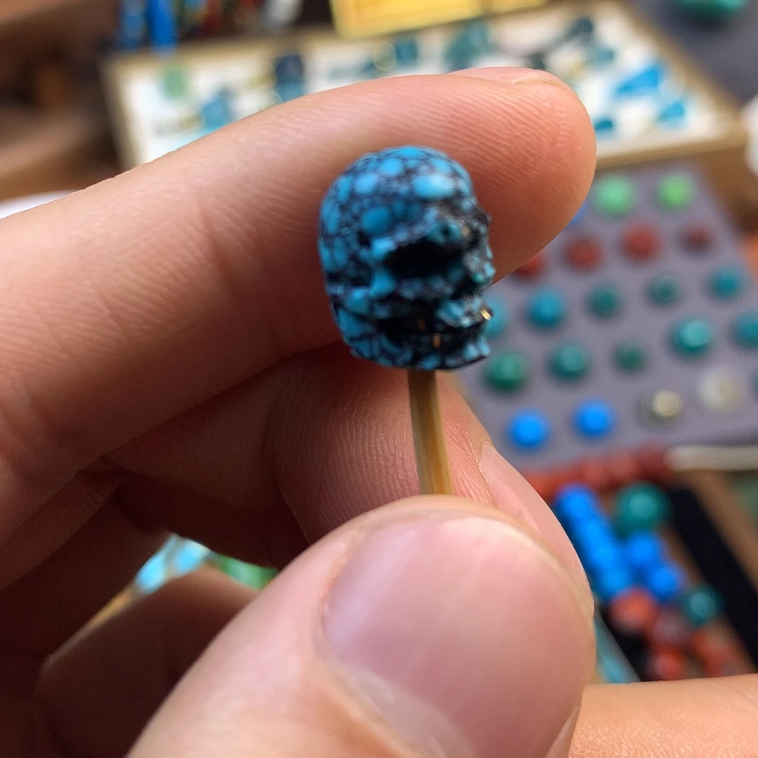 绿松石未镶嵌珠宝奇石