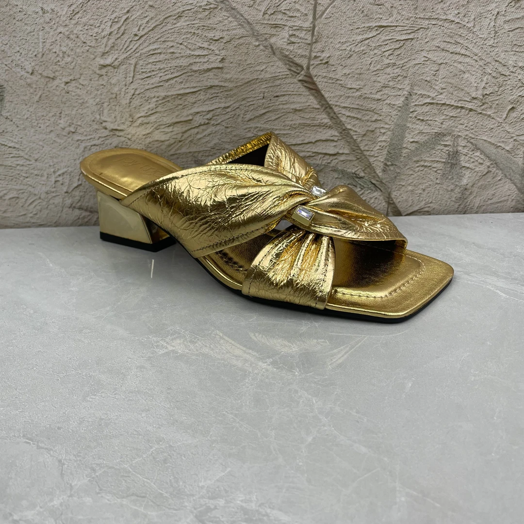 拖鞋 (牛皮)86822-20(孤品) /f区36/37码