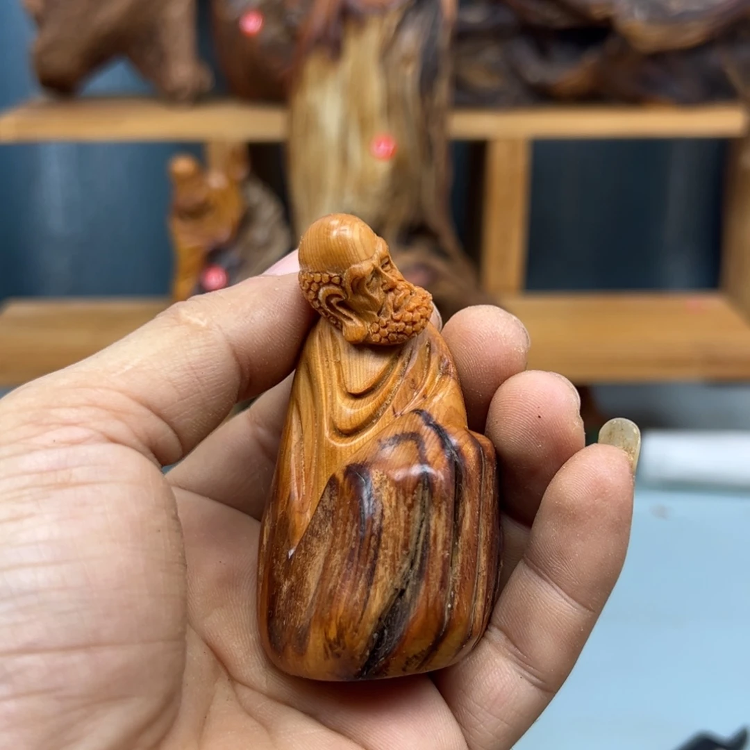 周***木崖柏木摆件手把件