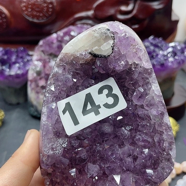 水晶大型摆件（非配饰）未镶嵌