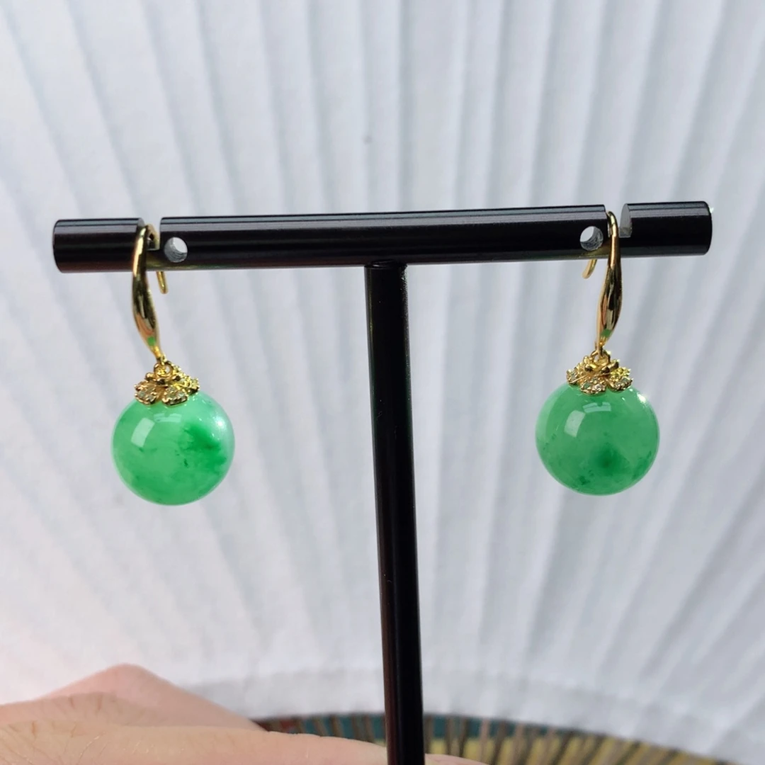 财****石英质玉（非洲翠）银S925镀金镶嵌冰飘花精品耳饰