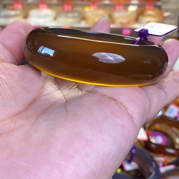 玛瑙/玉髓手镯未镶嵌?*9