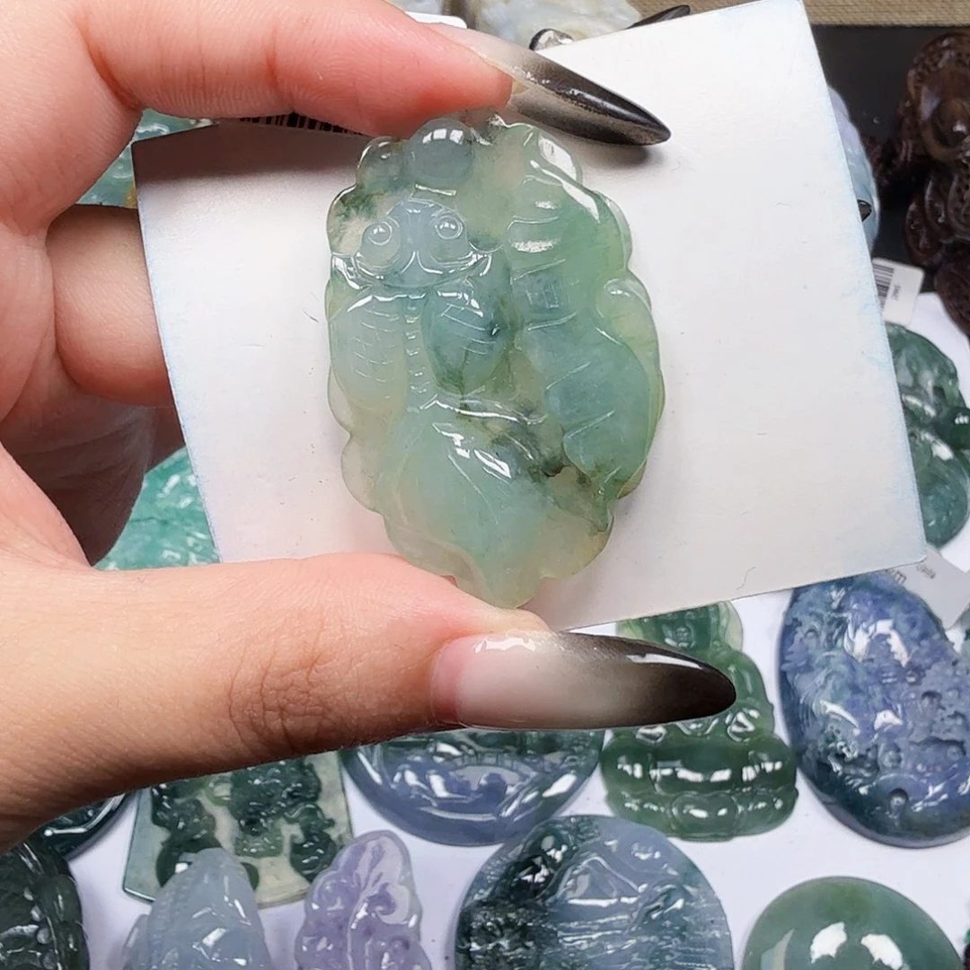 翡翠未镶嵌挂件翡翠