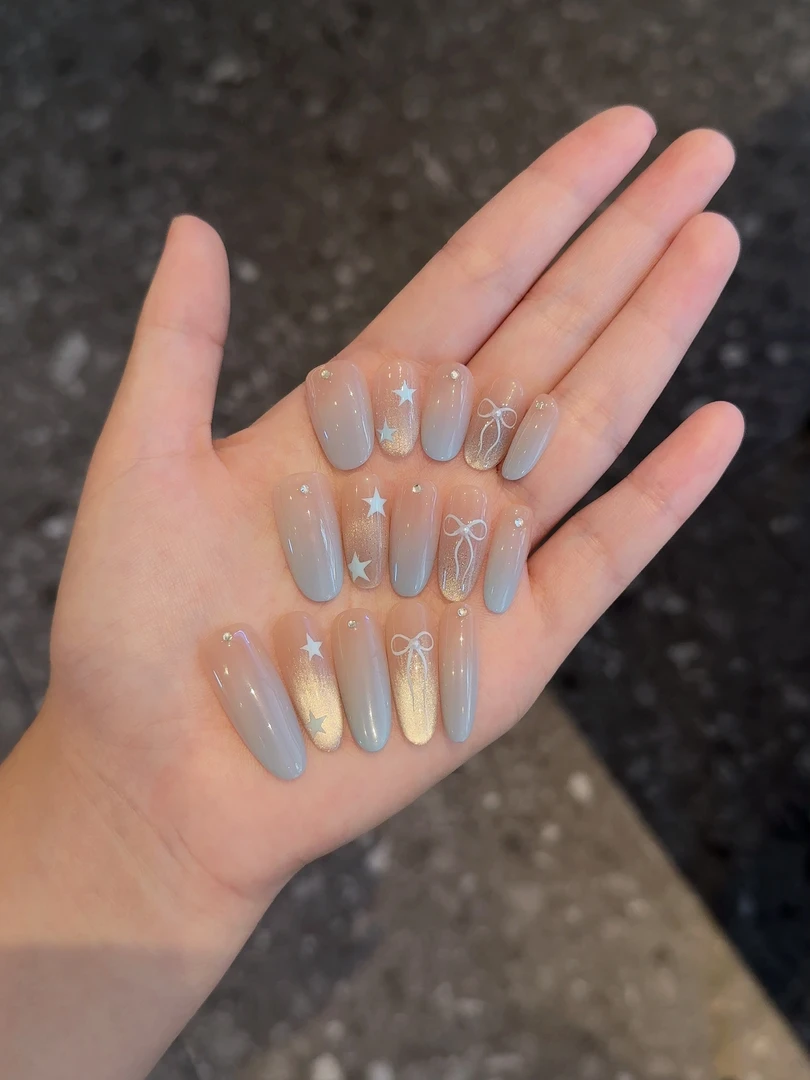 【售罄不补 苏打水】祝音手工穿戴甲手绘星星渐变猫眼穿戴式美甲