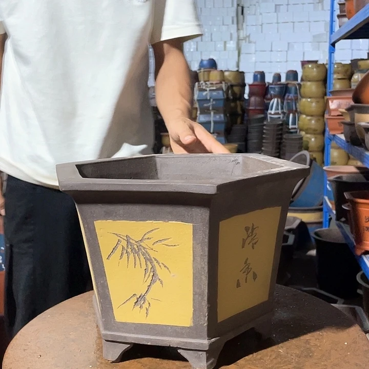 32黄色六方花盆花盆