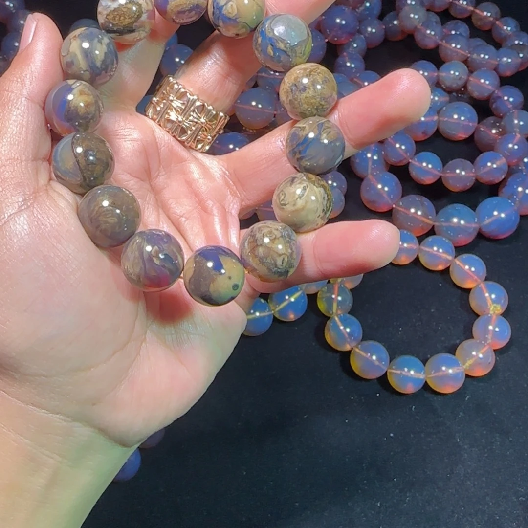 琥珀未镶嵌裸石琥珀