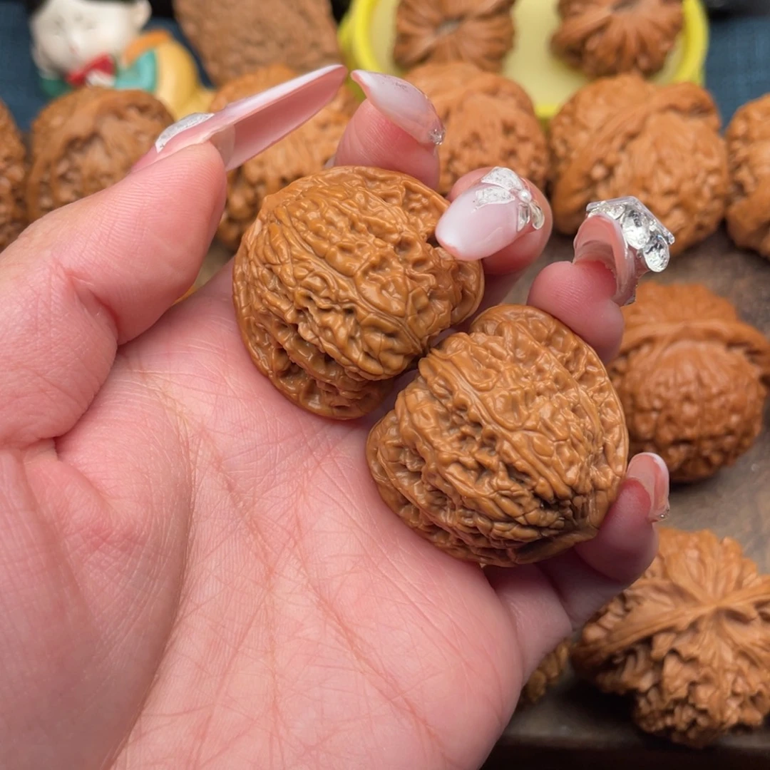 文玩核桃把件全品精配承德密纹35