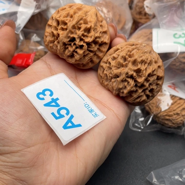 吊坠文玩核桃核桃