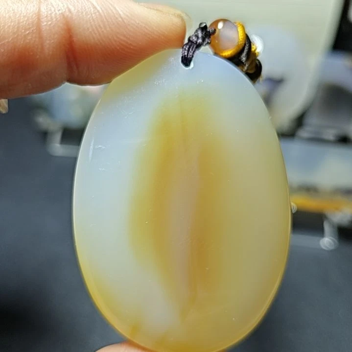 玛瑙/玉髓未镶嵌珠宝奇石