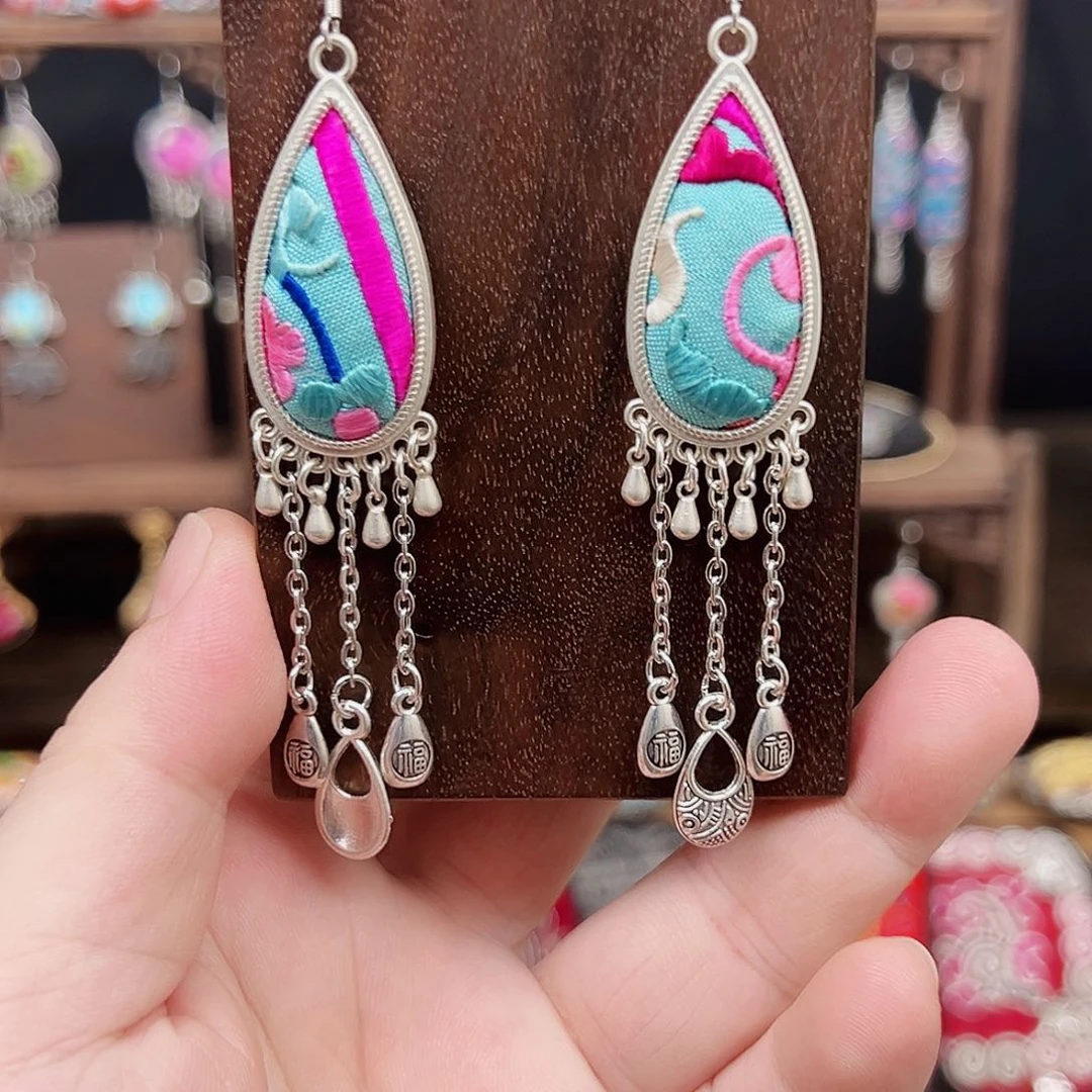 刺绣手工刺绣饰品