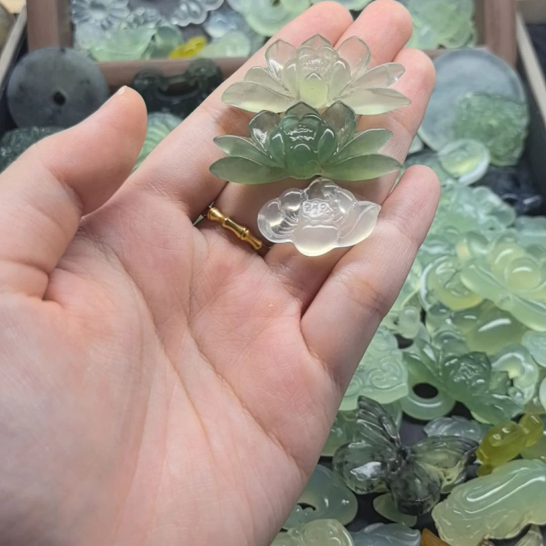 蛇纹石玉合金颈饰