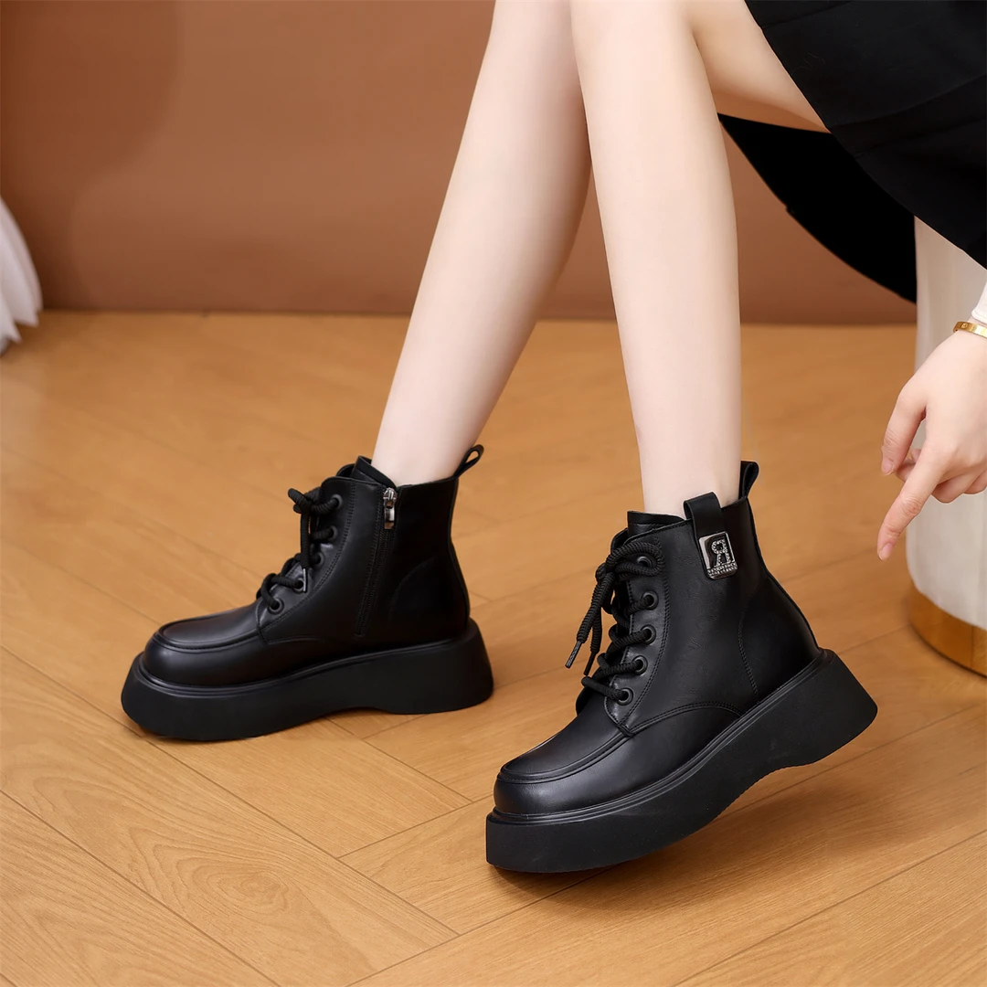 厚底软底马丁靴女2025秋冬新款小个子增高休闲短靴加绒保暖棉靴子