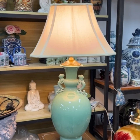 瓷片瑕疵瓷片 。。。。。。。。。。。。。